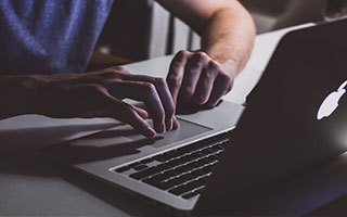 圈内人在深夜遭遇丑闻真相大白，秀人网全网炸锅，详情发现